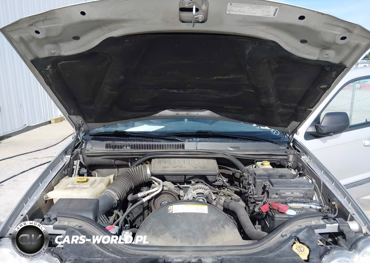 2009 Jeep Grand Cherokee Laredo VIN:1J8GR48K09C511309 - 10
