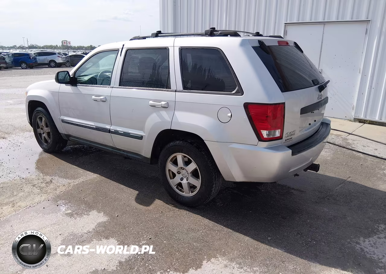 2009 Jeep Grand Cherokee Laredo VIN:1J8GR48K09C511309 - 3