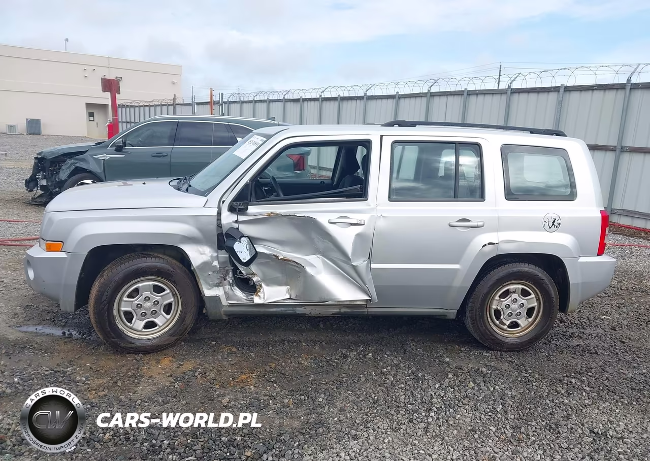 2010 Jeep Patriot Sport VIN:1J4NT2GB5AD666176 - 14