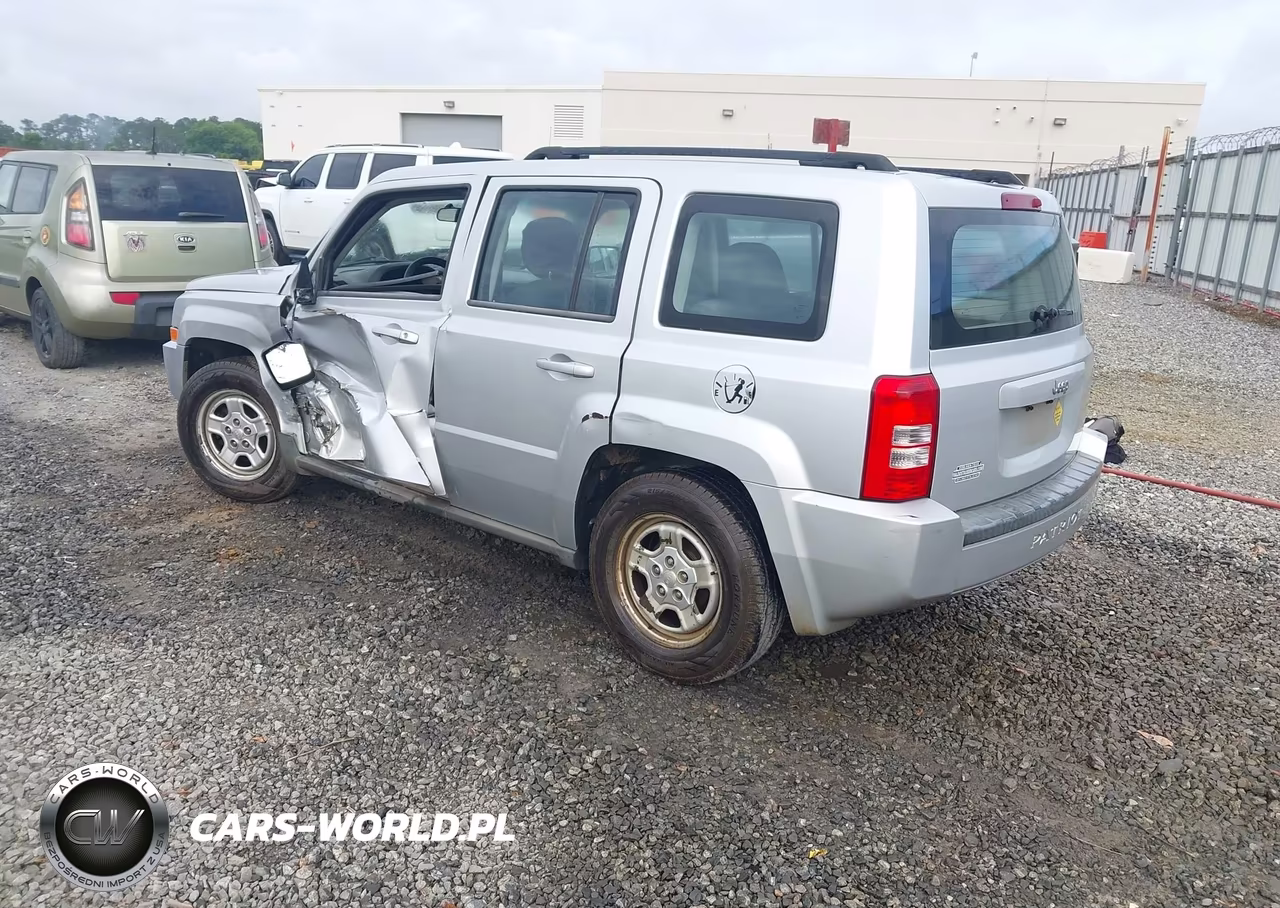 2010 Jeep Patriot Sport VIN:1J4NT2GB5AD666176 - 3