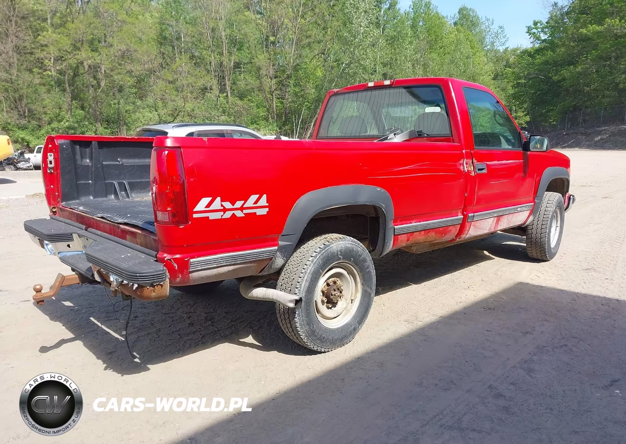 2000 Chevrolet K2500 VIN:1GCGK24J2YR129730 - 4