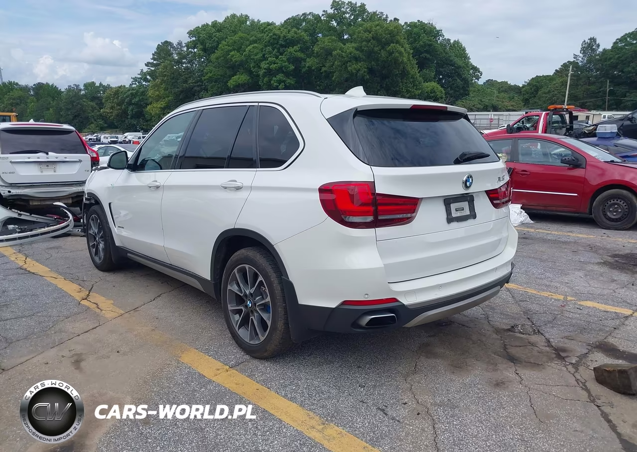 2018 BMW X5 xDrive35I VIN:5UXKR0C58J0X86054 - 3