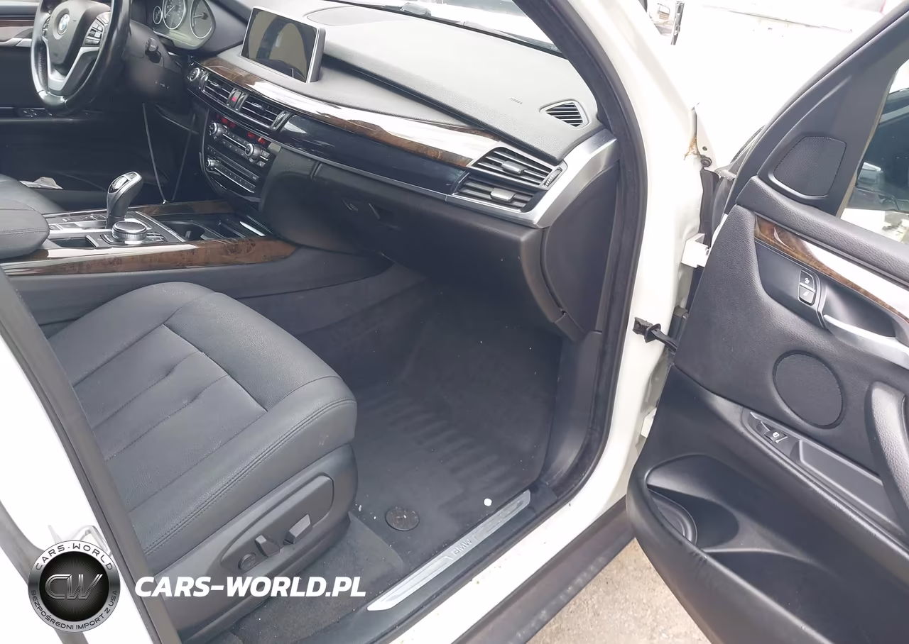 2018 BMW X5 xDrive35I VIN:5UXKR0C58J0X86054 - 5