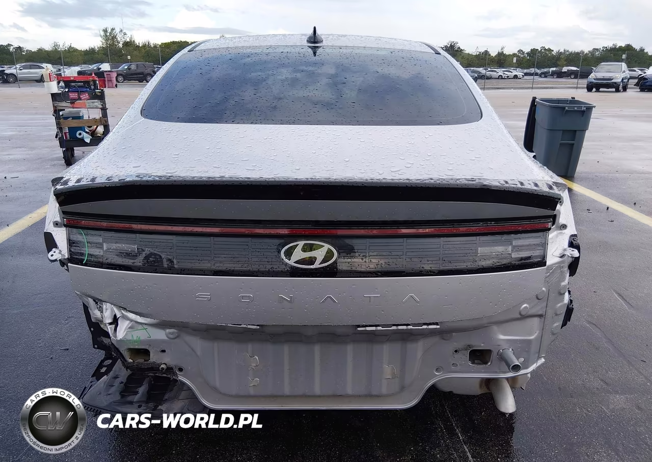2026 Hyundai Sonata Sel Sport VIN:KMHL64JA2TA524402 - 17