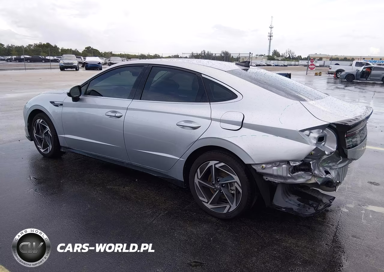 2026 Hyundai Sonata Sel Sport VIN:KMHL64JA2TA524402 - 3