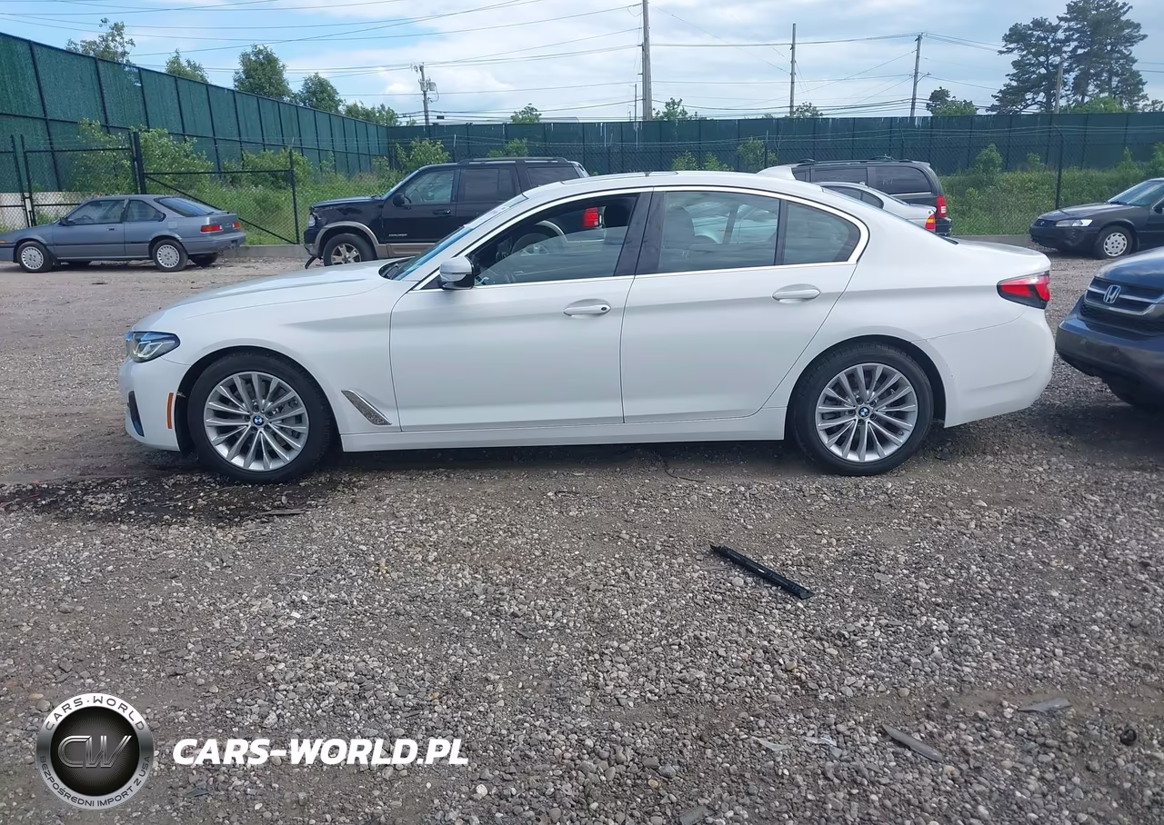 2021 BMW 530I xDrive VIN:WBA13BJ01MCF93460 - 14