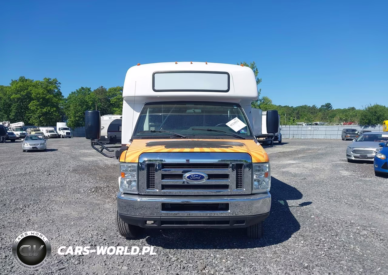 2016 Ford E-450 Cutaway VIN:1FDFE4FS0GDC07143 - 12