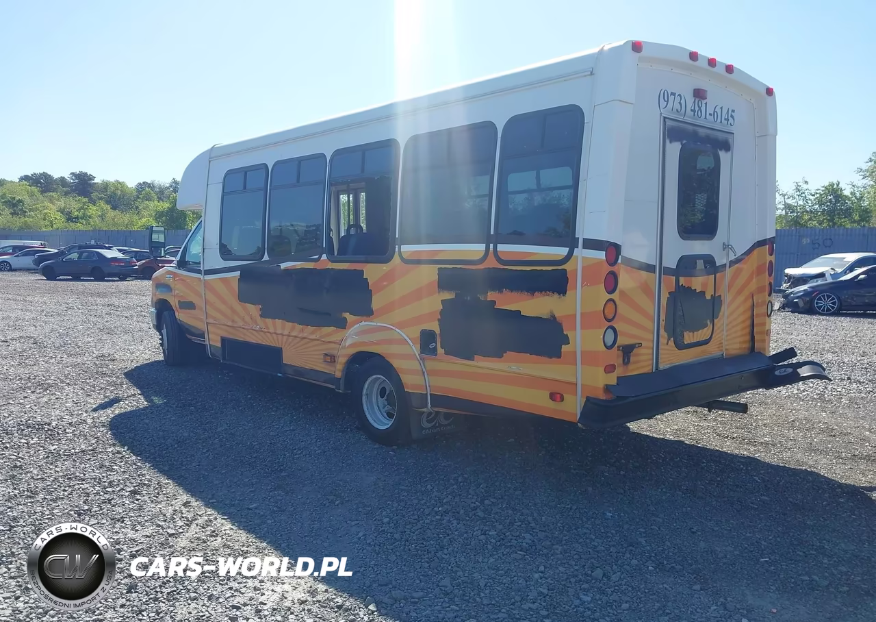2016 Ford E-450 Cutaway VIN:1FDFE4FS0GDC07143 - 3