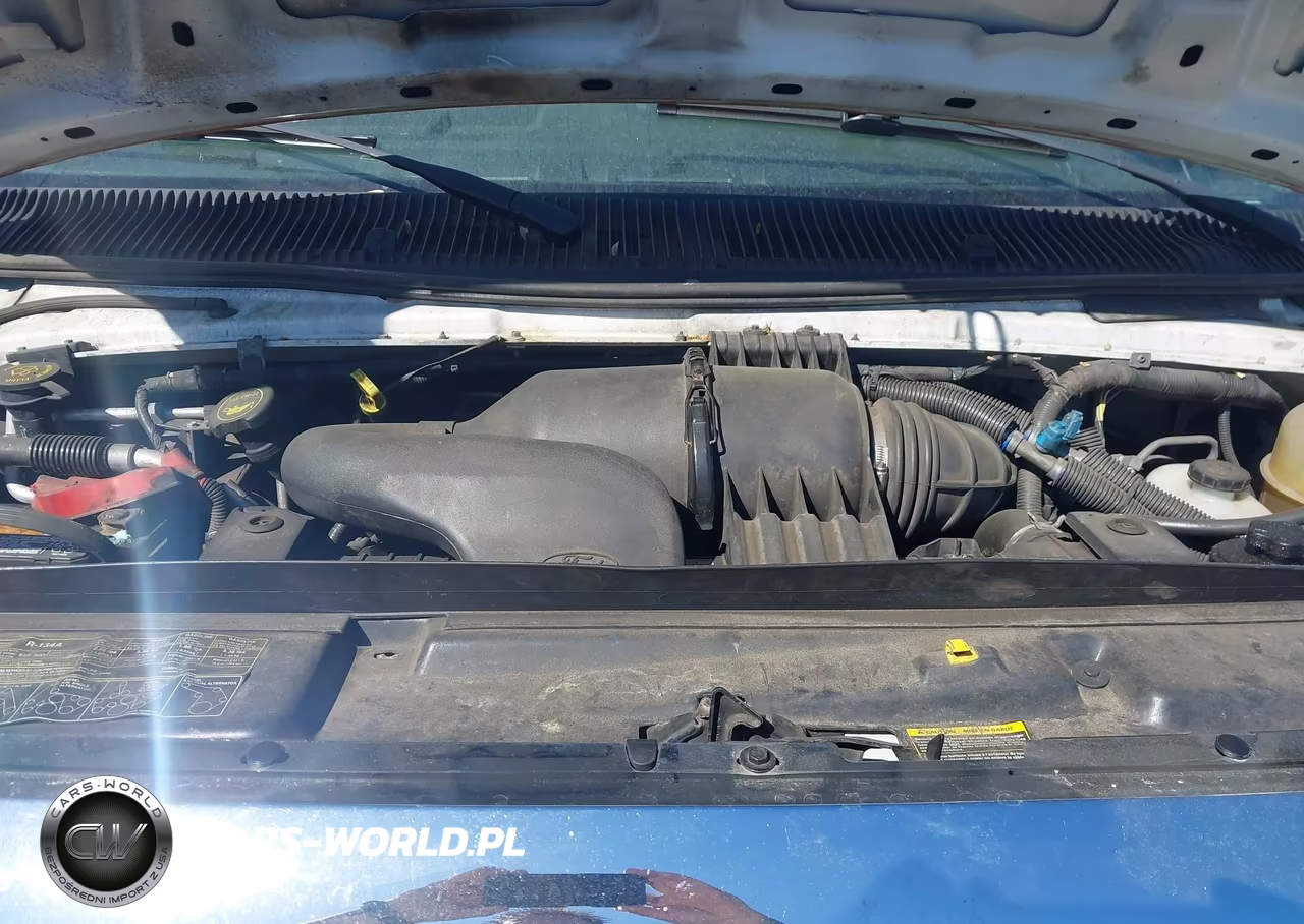 2016 Ford E-450 Cutaway VIN:1FDFE4FS0GDC07143 - 9