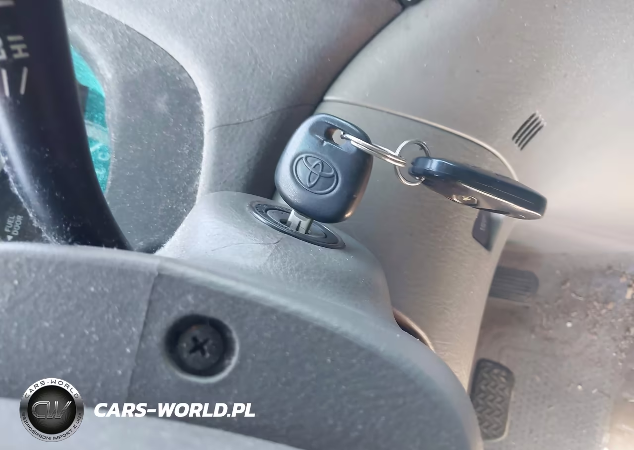 2004 Toyota Sienna Le VIN:5TDZA23C94S201968 - 11