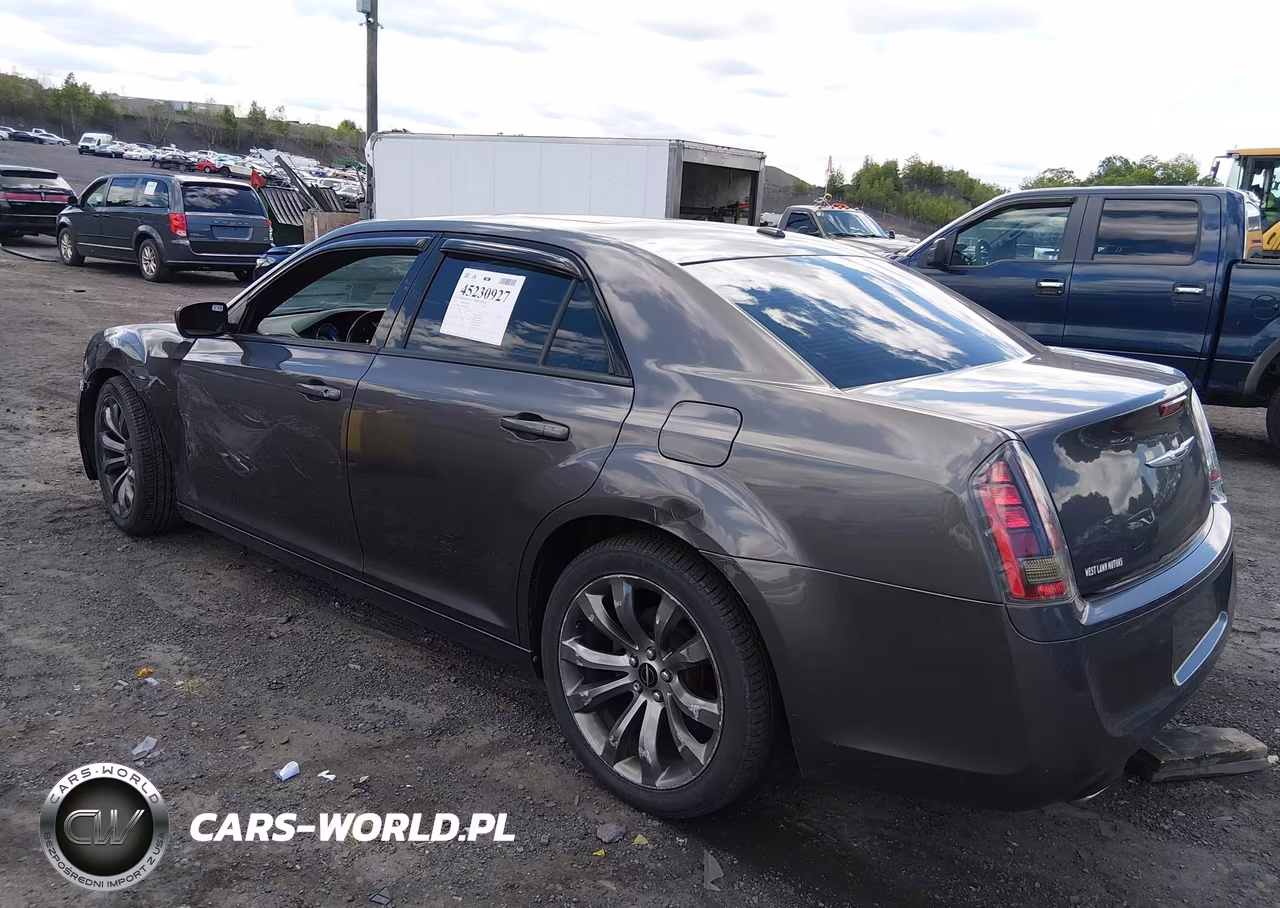 2014 Chrysler 300 300S VIN:2C3CCABG0EH280255 - 3