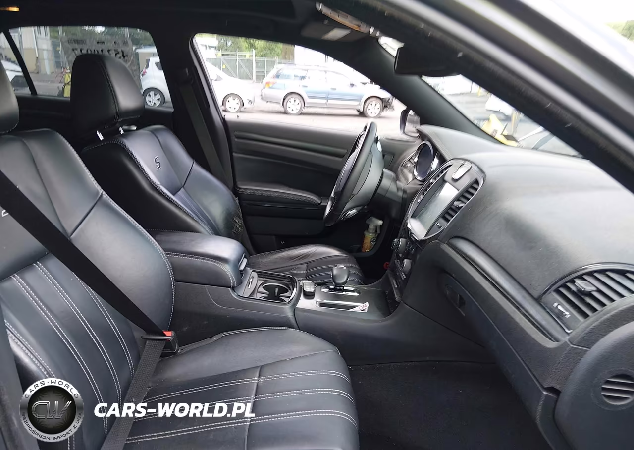 2014 Chrysler 300 300S VIN:2C3CCABG0EH280255 - 5