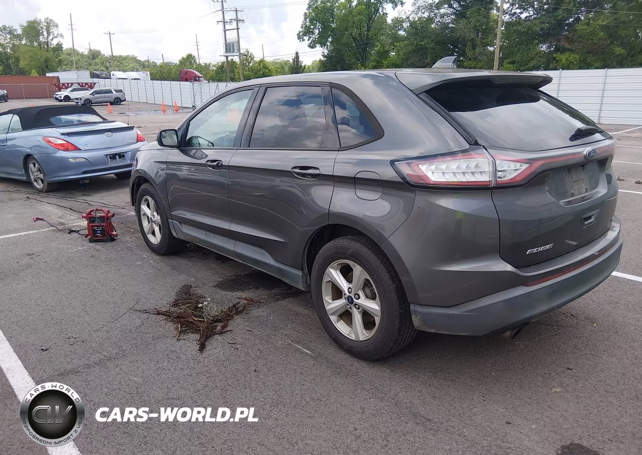 2015 Ford Edge Se VIN:2FMTK3G98FBC24942 - 3