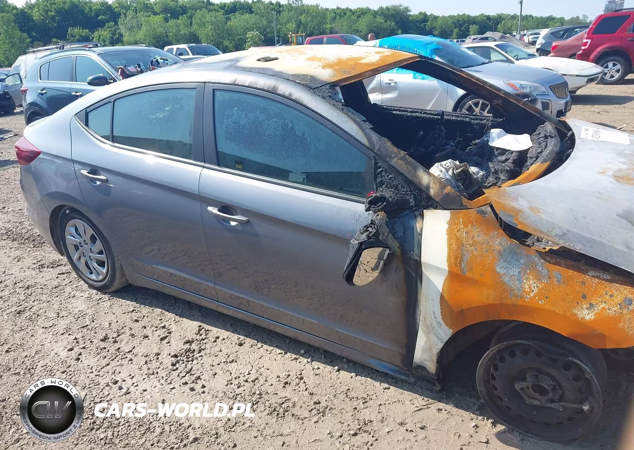 2019 Hyundai Elantra Se VIN:KMHD74LF2KU863815 - 13