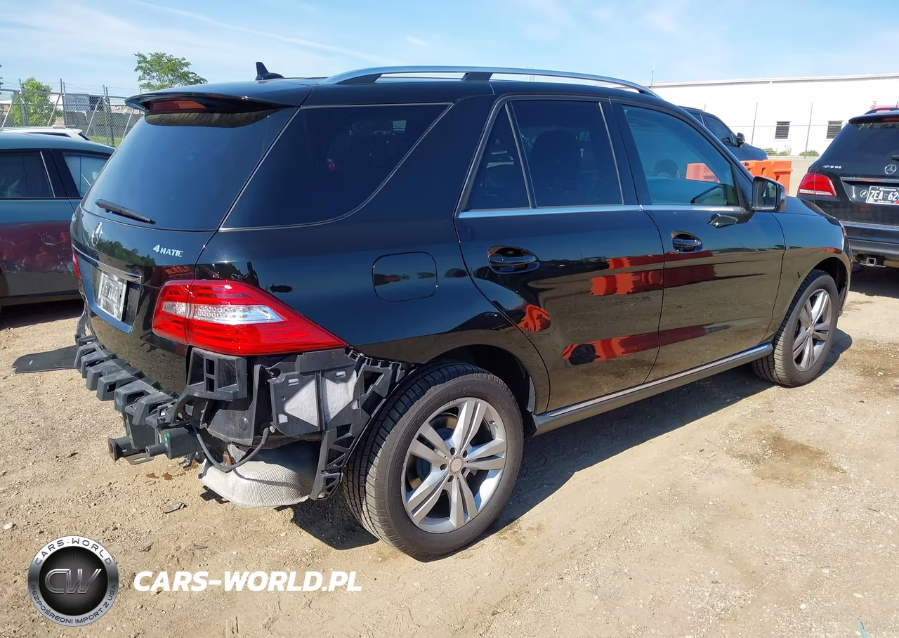 2015 Mercedes-Benz Ml 350 4Matic VIN:4JGDA5HB6FA577678 - 4