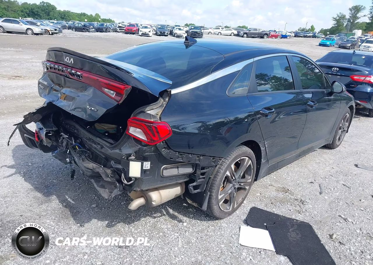2022 Kia K5 Gt-Line VIN:5XXG64J25NG127806 - 4