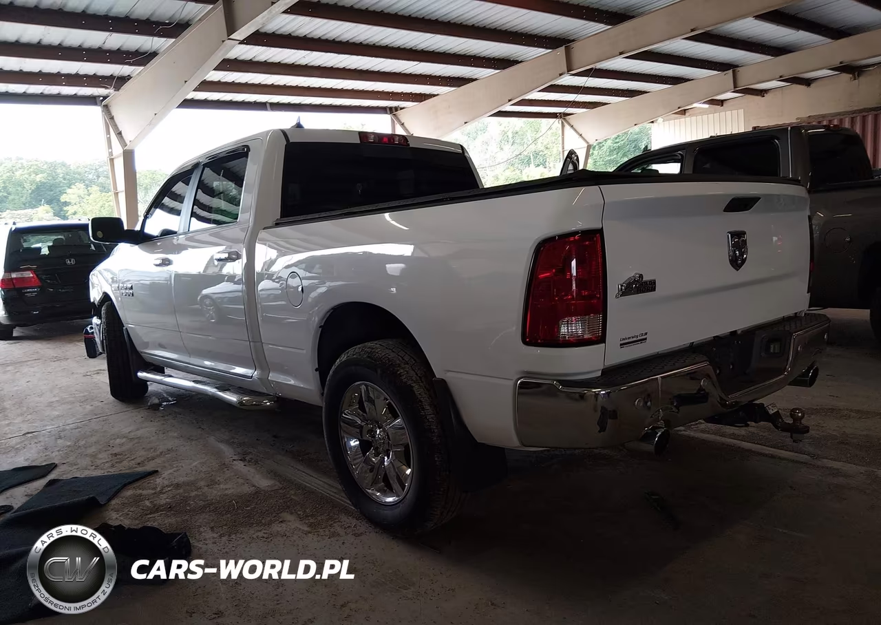 2017 Ram 1500 Big Horn 4X2 6'4 Box VIN:1C6RR6TT2HS550233 - 3