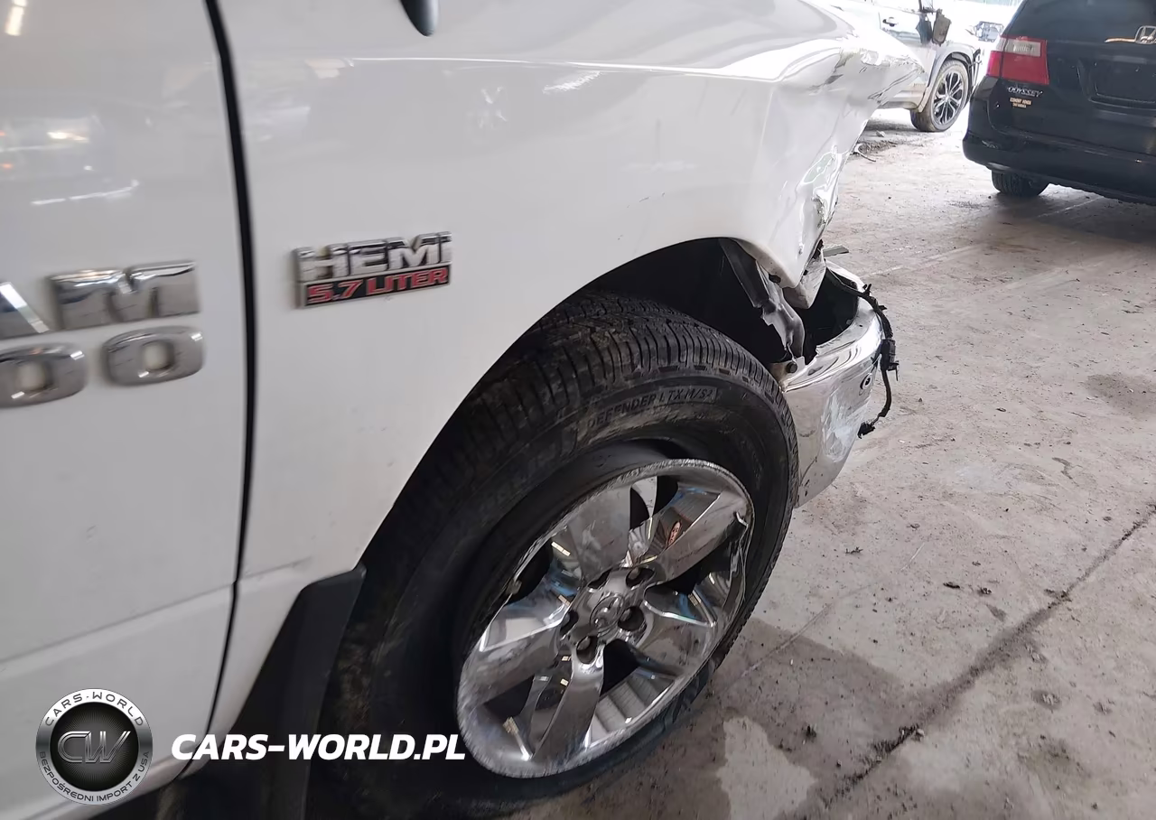 2017 Ram 1500 Big Horn 4X2 6'4 Box VIN:1C6RR6TT2HS550233 - 6