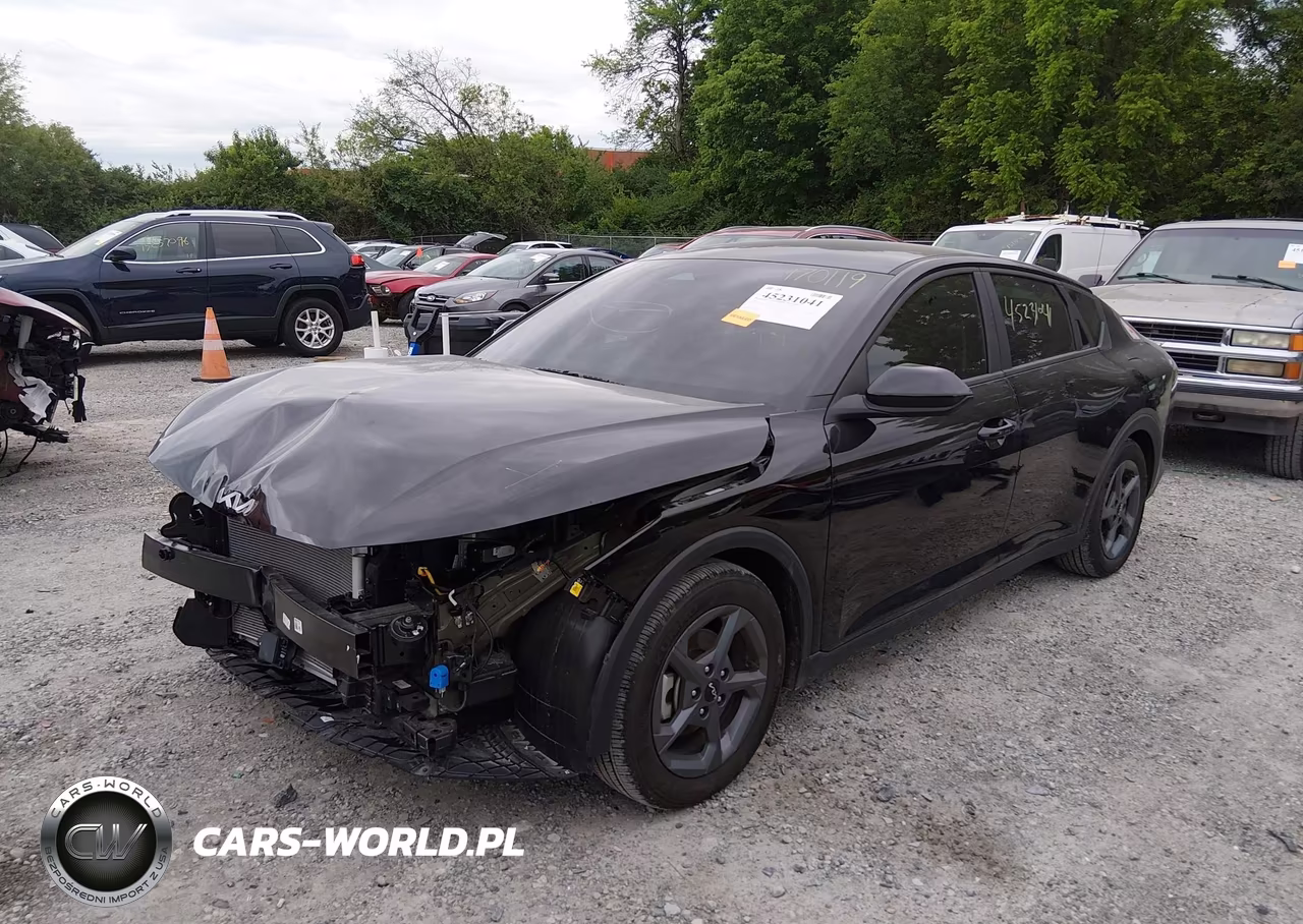 2025 Kia K4 Lxs VIN:3KPFT4DE5SE170119 - 2