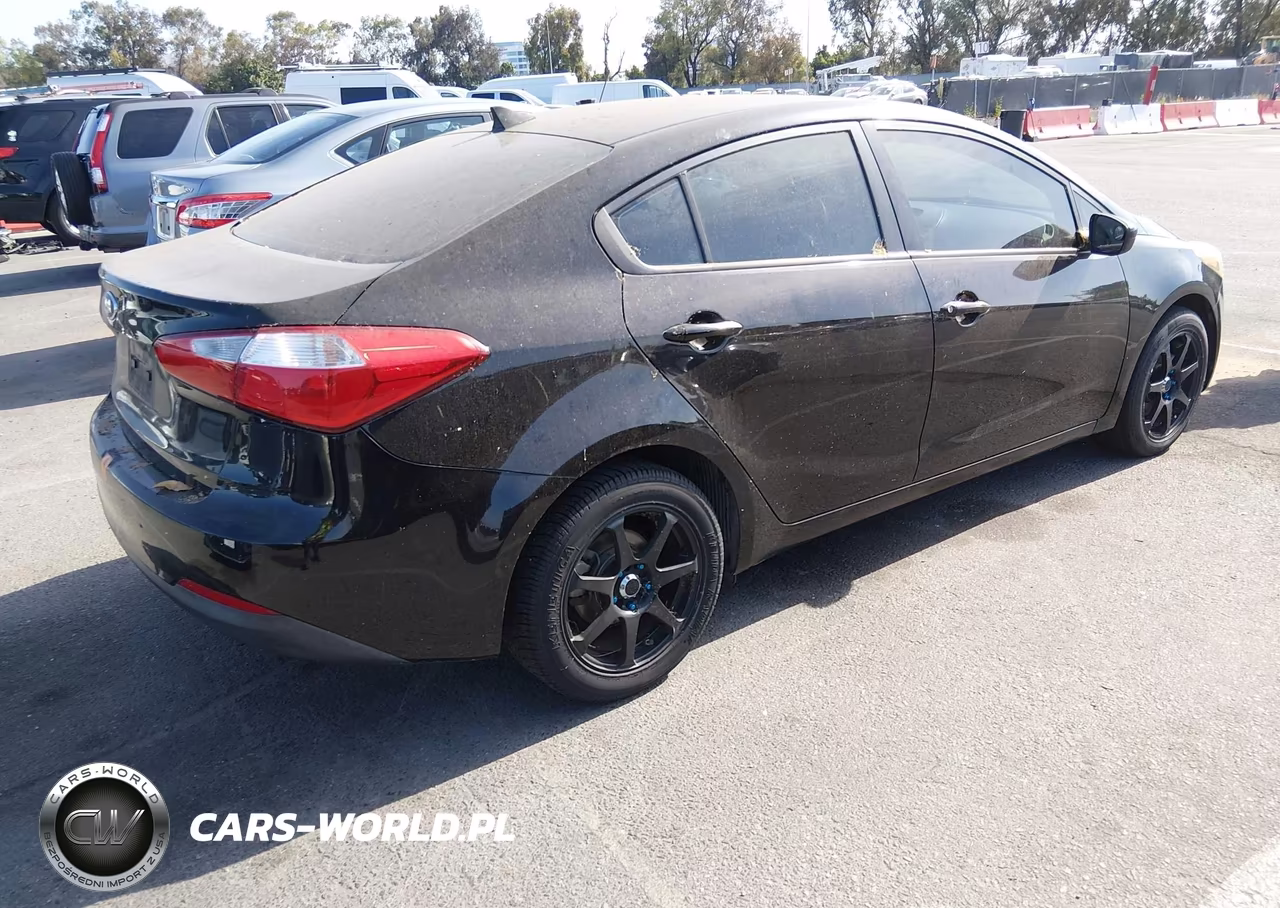 2014 Kia Forte Lx VIN:KNAFK4A6XE5137758 - 4