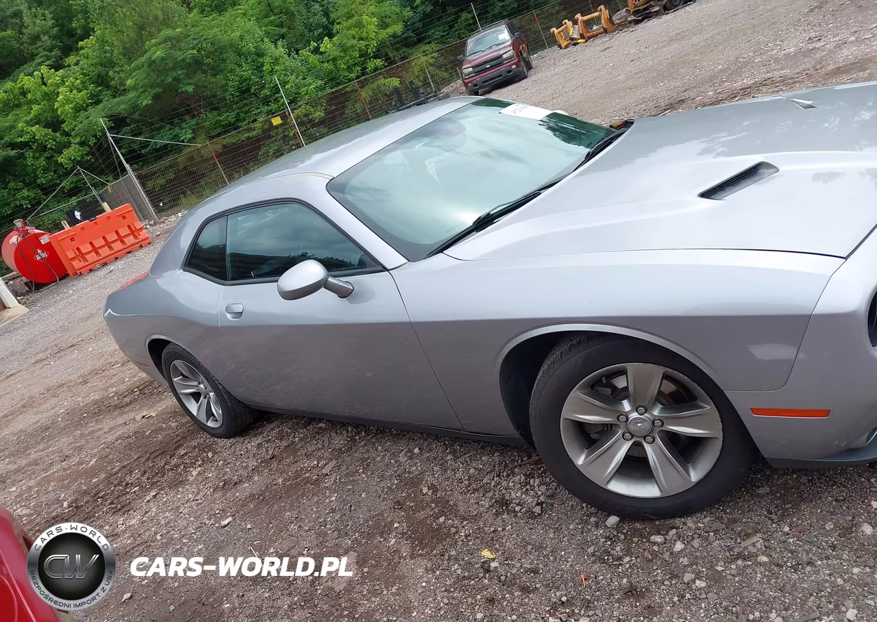 2017 Dodge Challenger Sxt VIN:2C3CDZAG5HH573697 - 13
