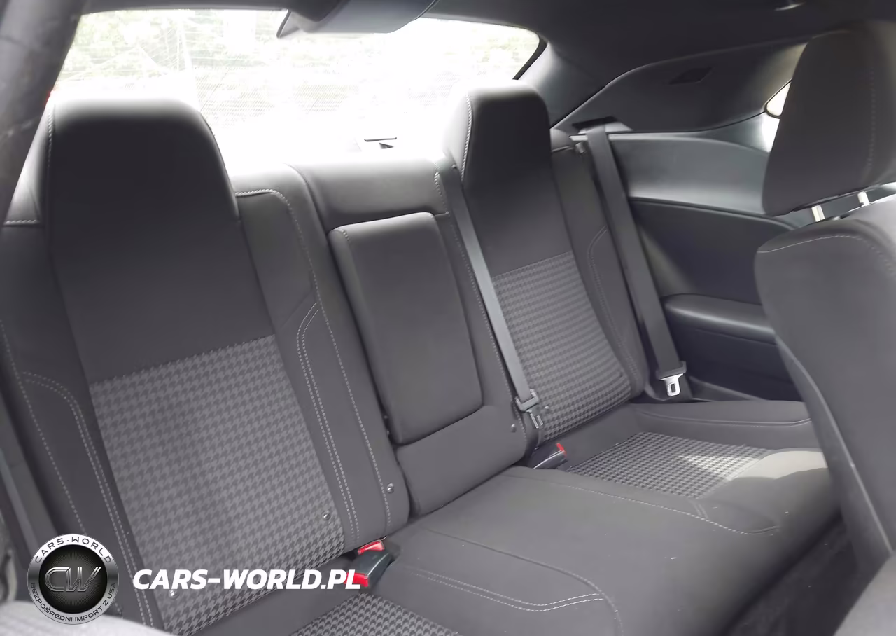 2017 Dodge Challenger Sxt VIN:2C3CDZAG5HH573697 - 8