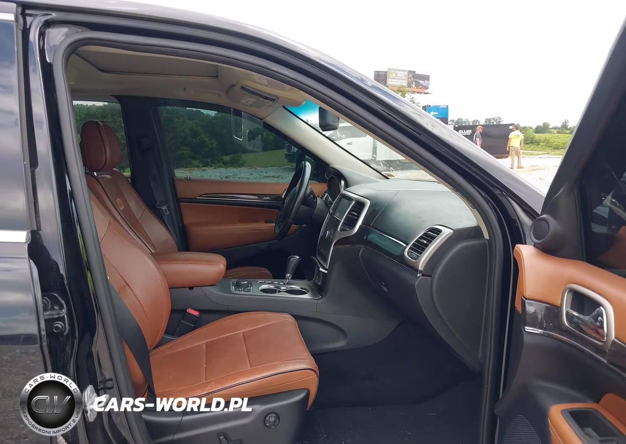 2012 Jeep Grand Cherokee Overland VIN:1C4RJFCT3CC326813 - 5
