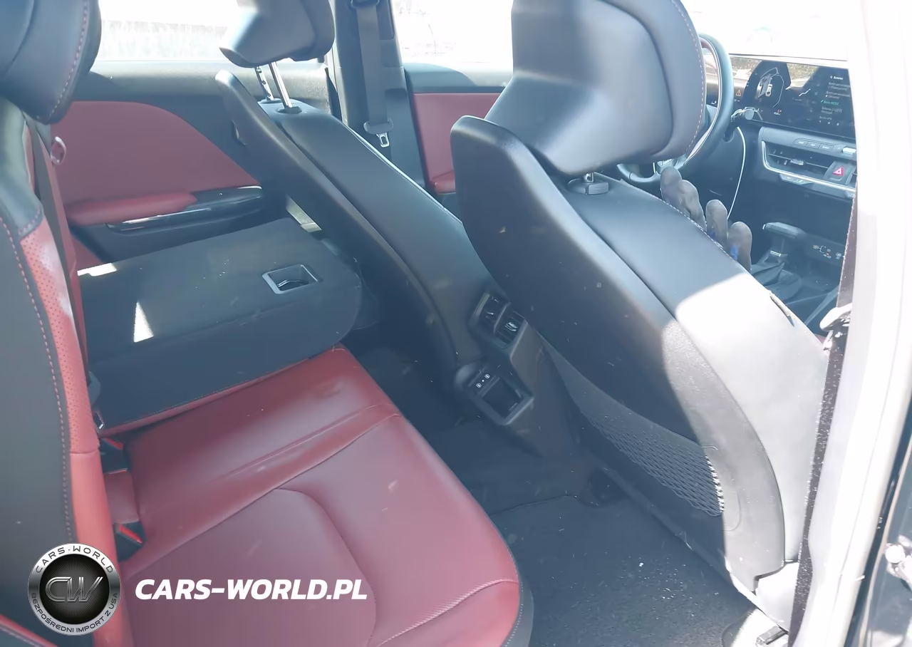 2025 Kia K4 Gt-Line Turbo VIN:3KPFW4DC3SE199723 - 8