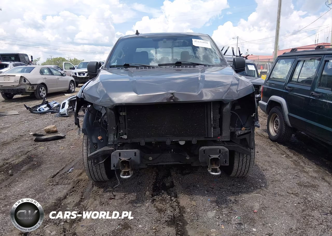 2019 Ford F-150 Xlt VIN:1FTEW1E59KKE20104 - 13
