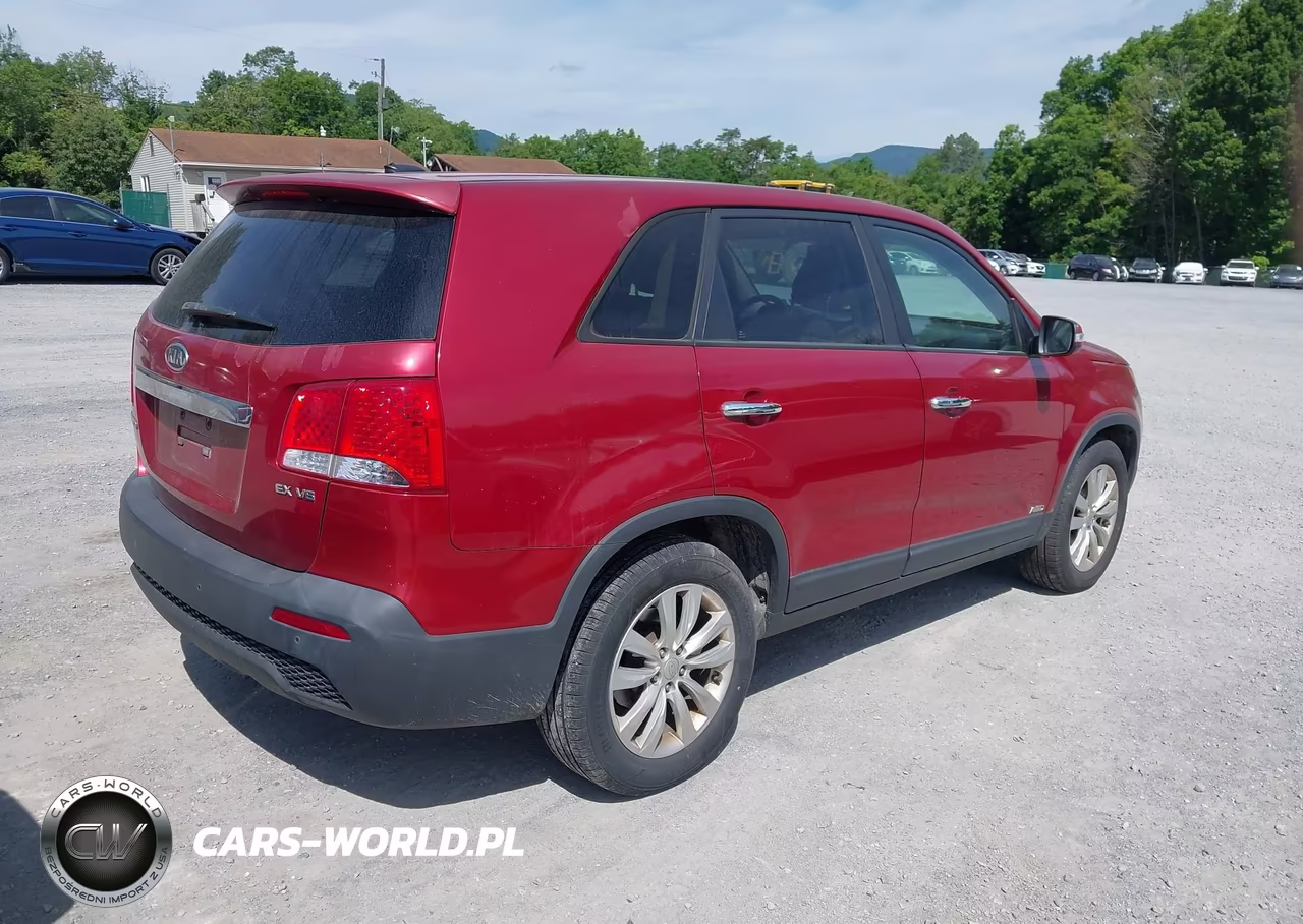 2011 Kia Sorento Ex V6 VIN:5XYKUDA27BG013166 - 4