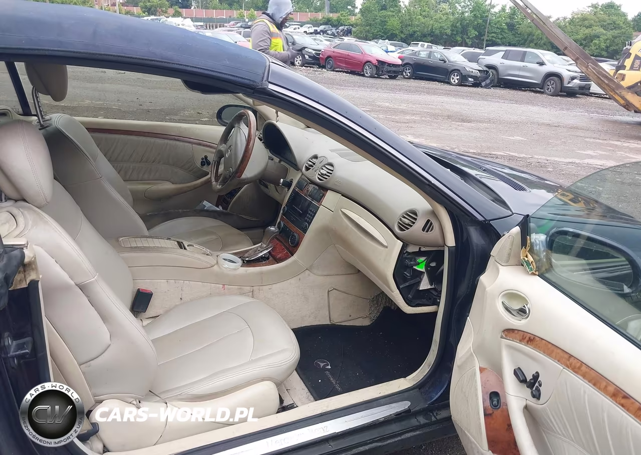 2008 Mercedes-Benz Clk 350 VIN:WDBTK56F38T090785 - 5