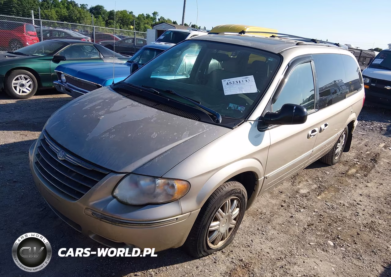 2005 Chrysler Town & Country Limited VIN:2C4GP64L25R136080 - 2