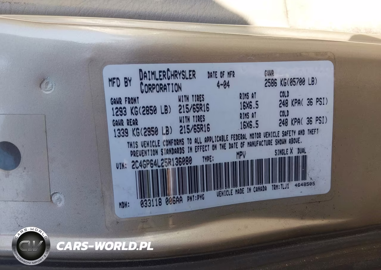 2005 Chrysler Town & Country Limited VIN:2C4GP64L25R136080 - 9