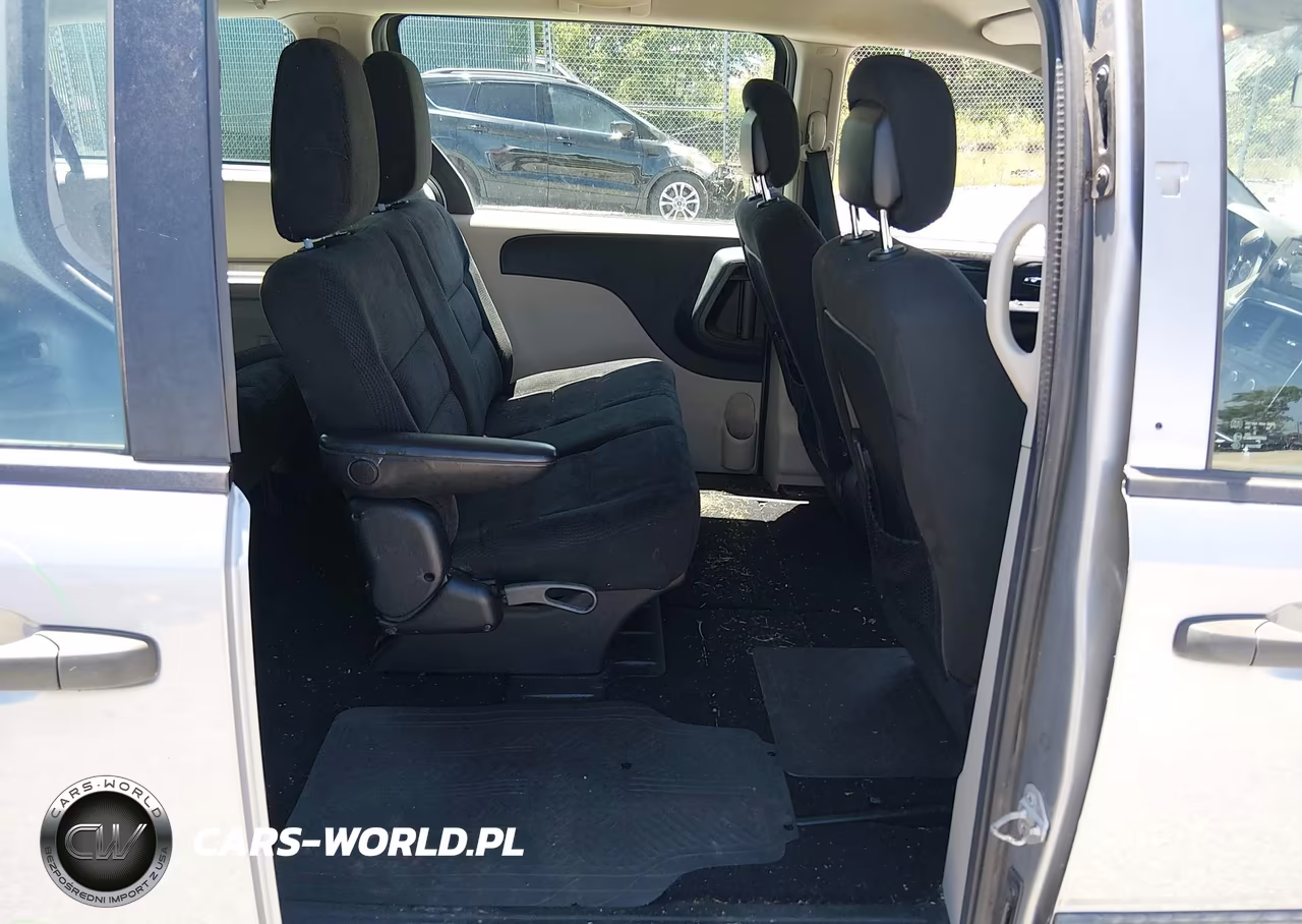 2015 Dodge Grand Caravan American Value Pkg VIN:2C4RDGBG0FR508045 - 8