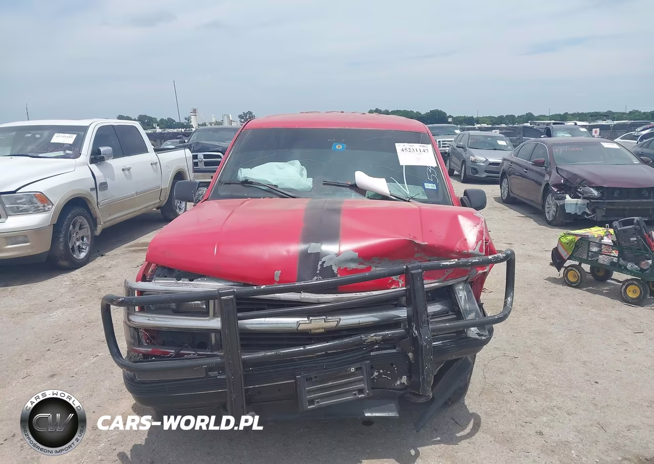 1998 Chevrolet Suburban 1500 VIN:3GNFK16R4WG149880 - 12