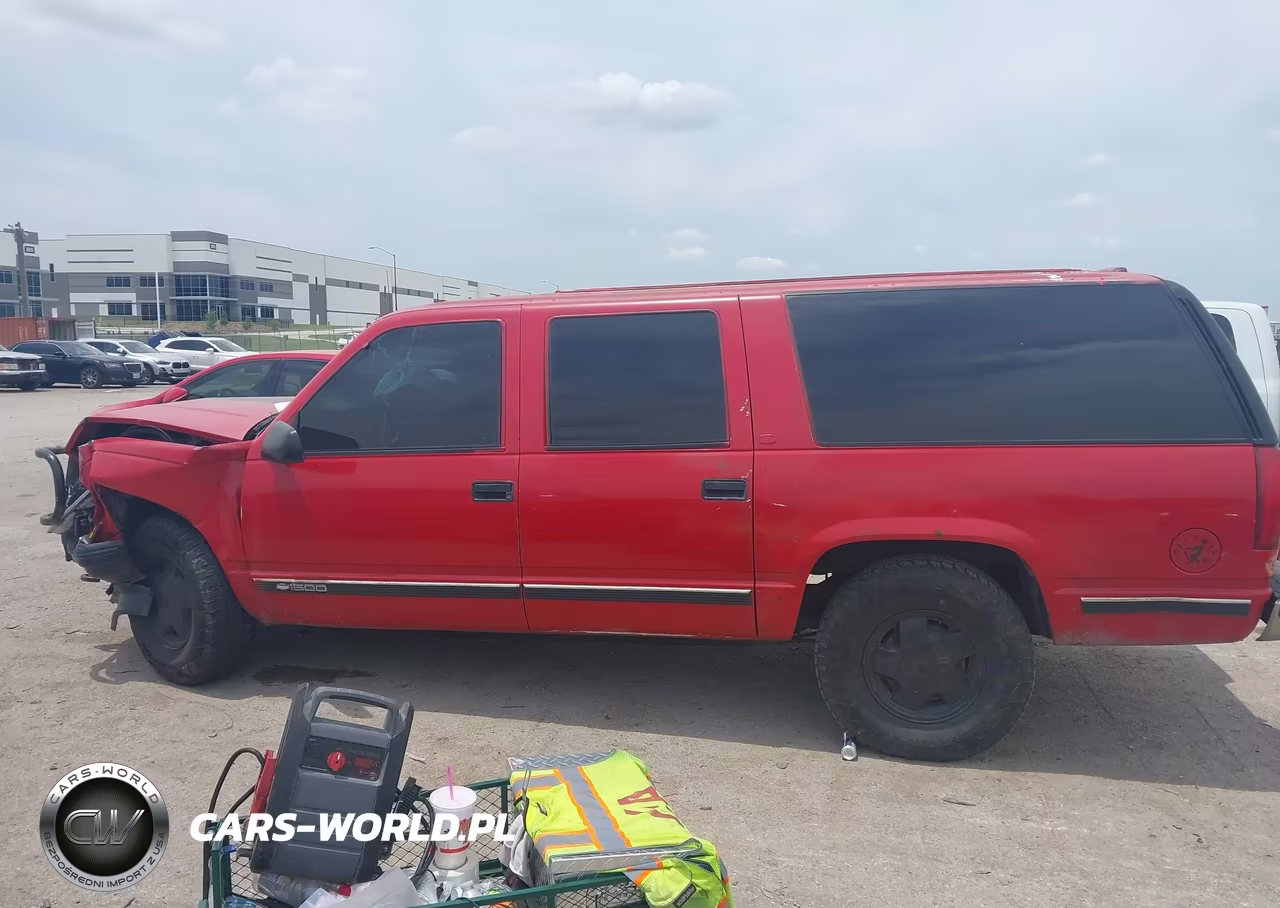 1998 Chevrolet Suburban 1500 VIN:3GNFK16R4WG149880 - 14