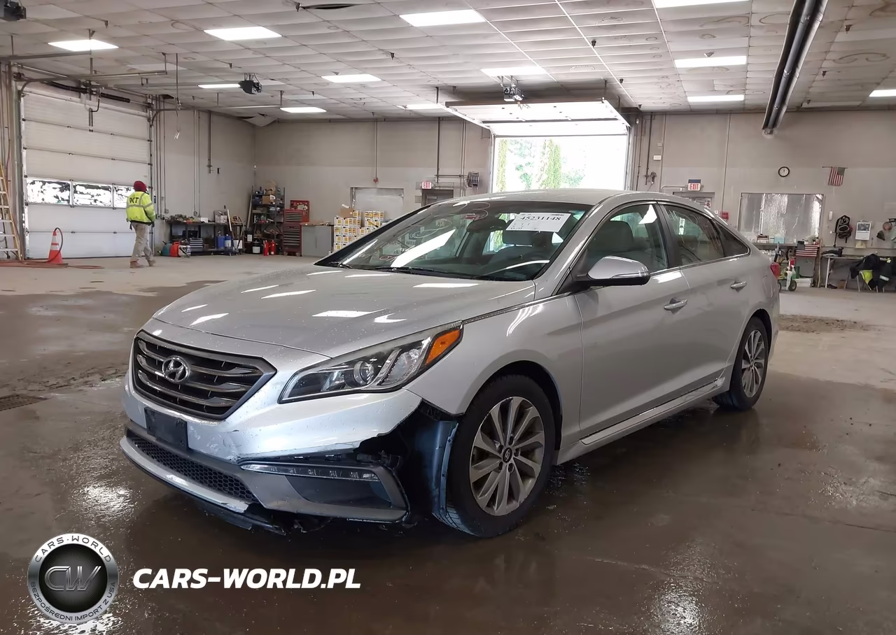 2016 Hyundai Sonata Sport VIN:5NPE34AF5GH288179 - 2