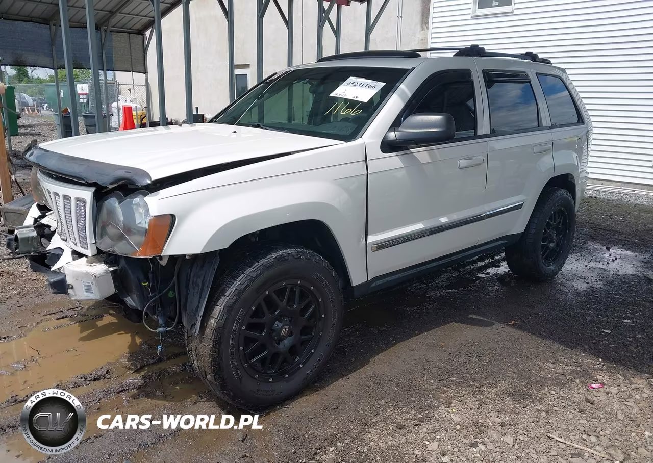 2010 Jeep Grand Cherokee Laredo VIN:1J4PR4GK2AC114319 - 2