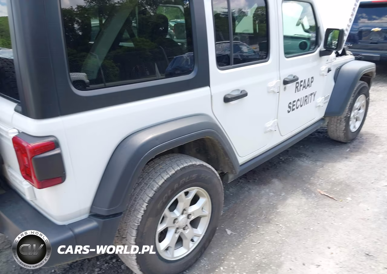 2021 Jeep Wrangler Unlimited Islander 4X4 VIN:1C4HJXDG1MW647333 - 6