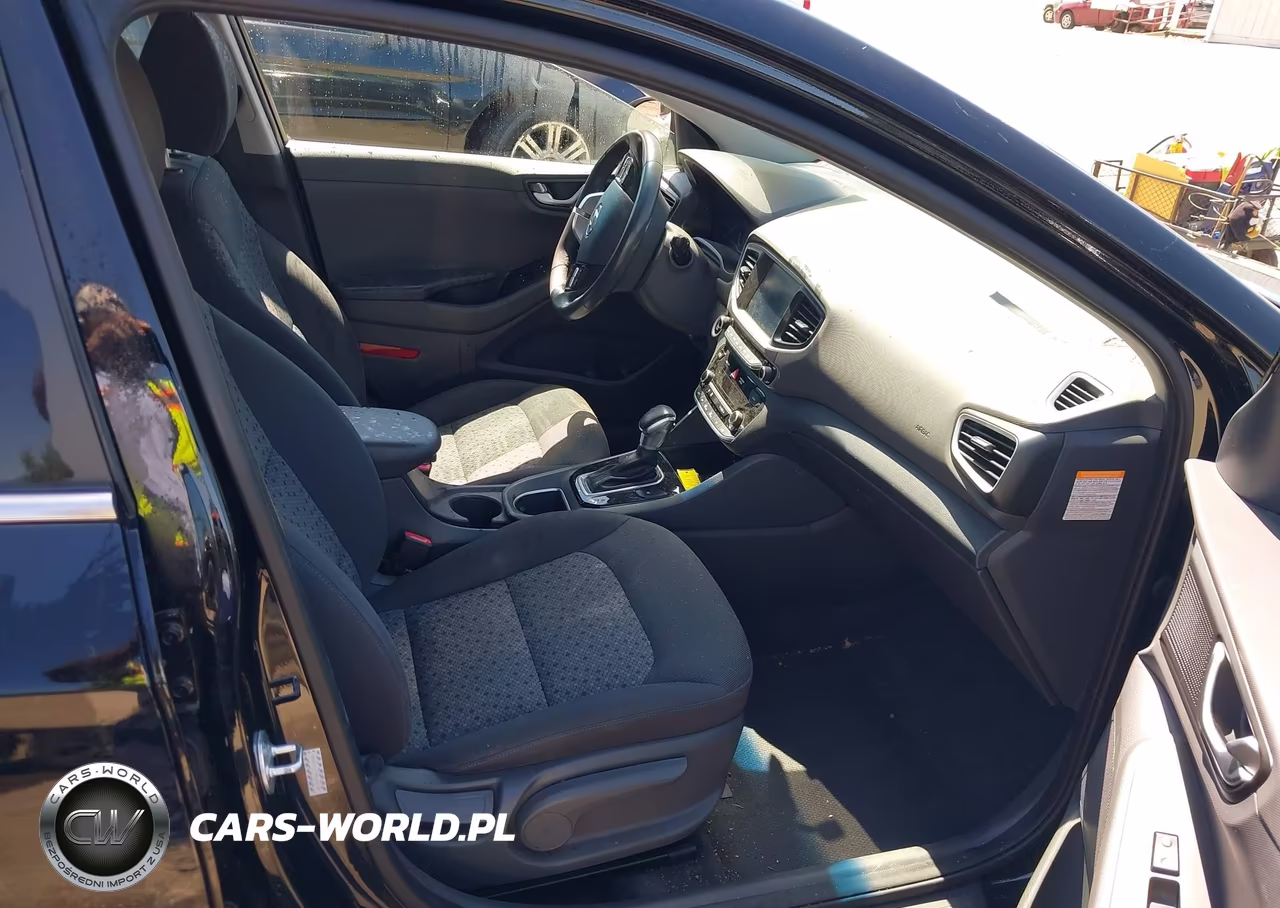 2017 Hyundai Ioniq Hybrid Sel VIN:KMHC75LC5HU046189 - 5