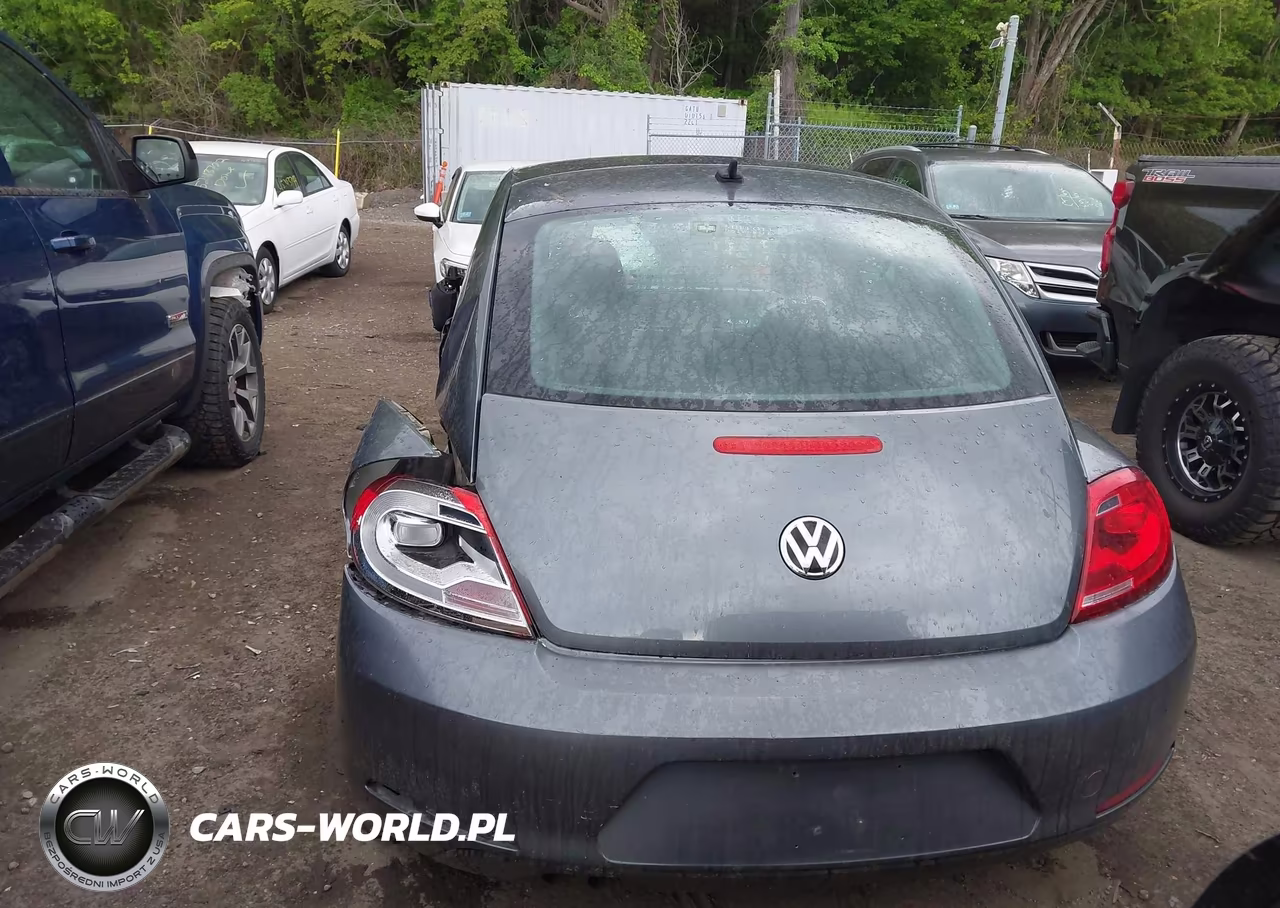 2014 Volkswagen Beetle 2.5L VIN:3VWJP7ATXEM608885 - 16