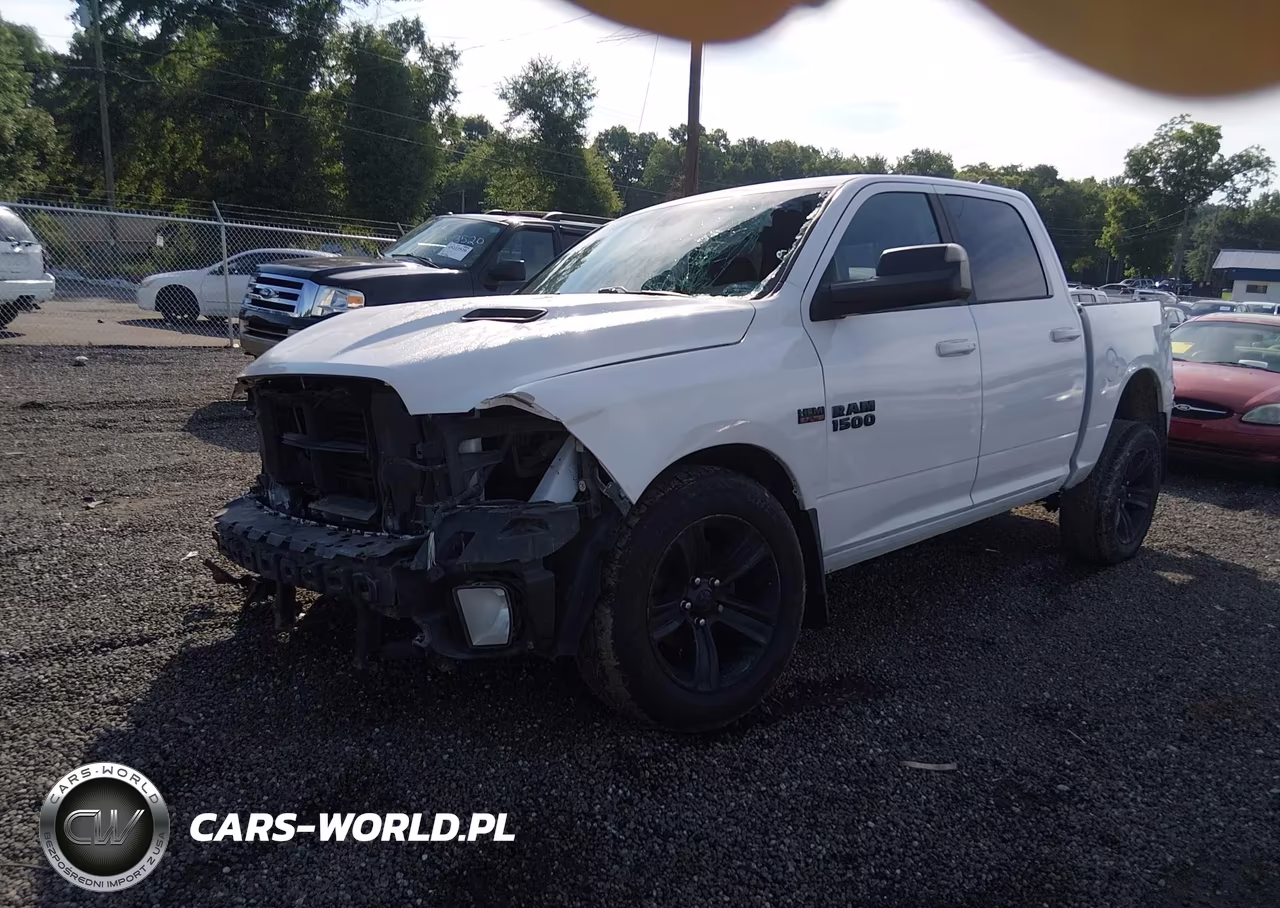2018 Ram 1500 Sport VIN:1C6RR7MT9JS277124 - 2