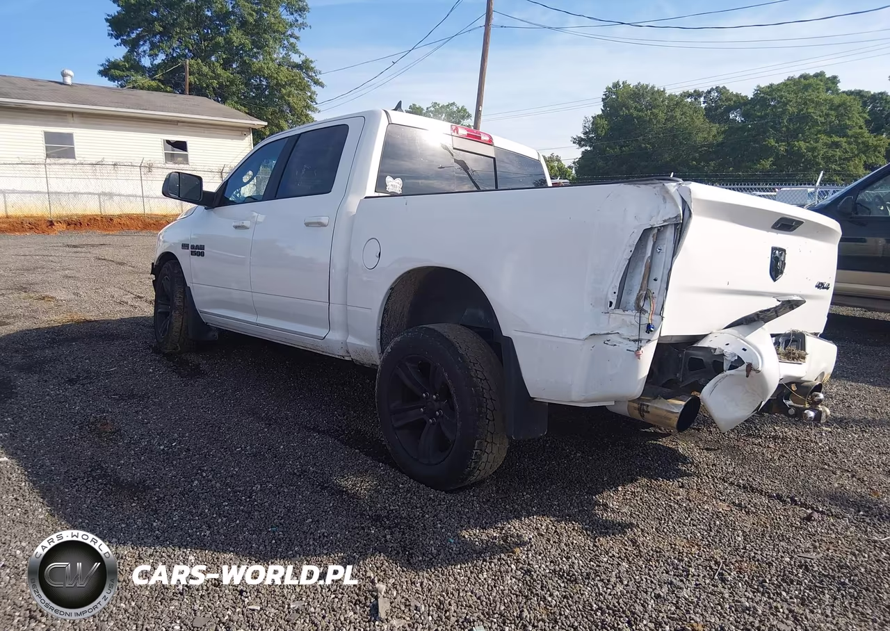 2018 Ram 1500 Sport VIN:1C6RR7MT9JS277124 - 3