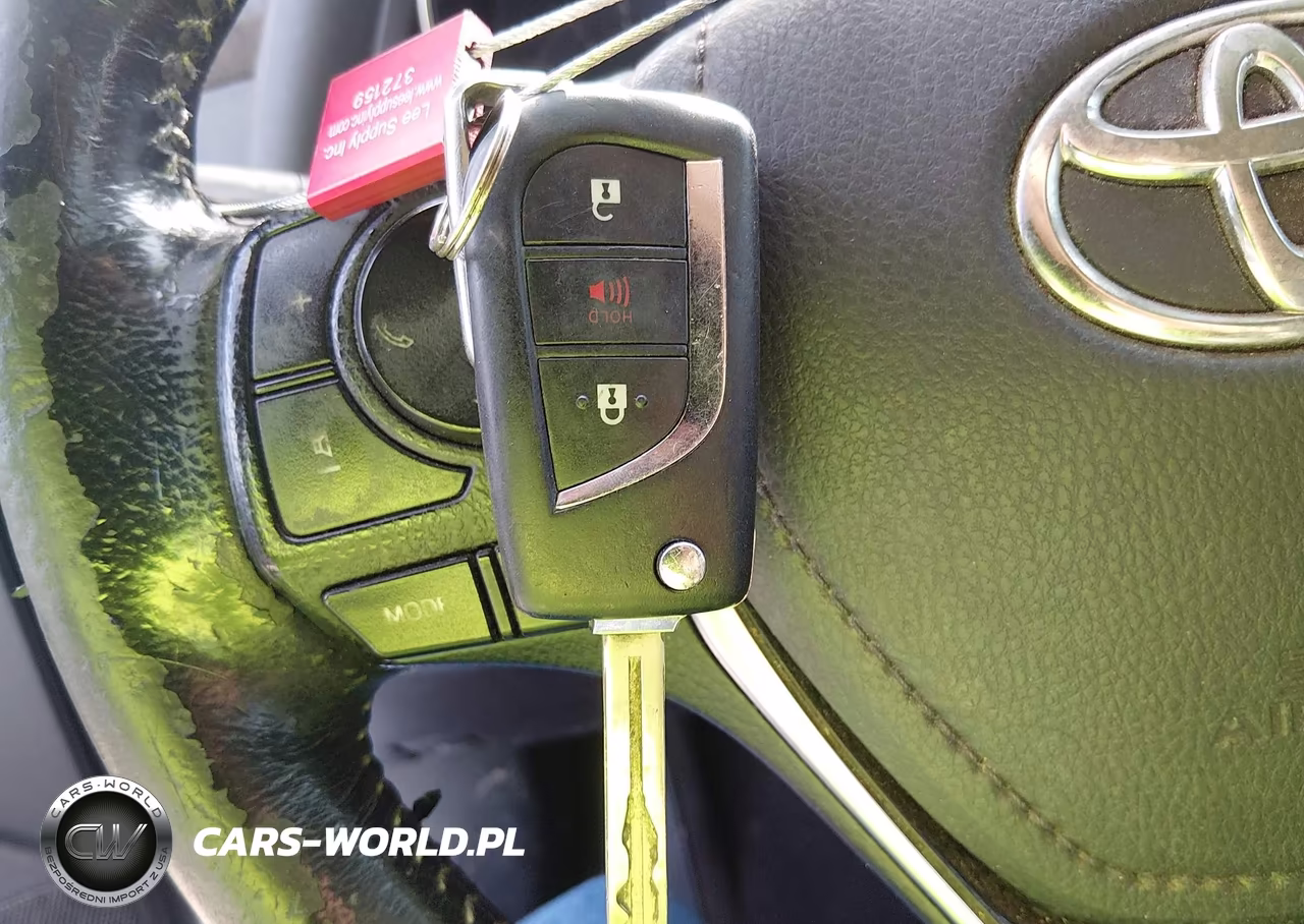2018 Toyota Corolla Im VIN:JTNKARJE4JJ571907 - 11