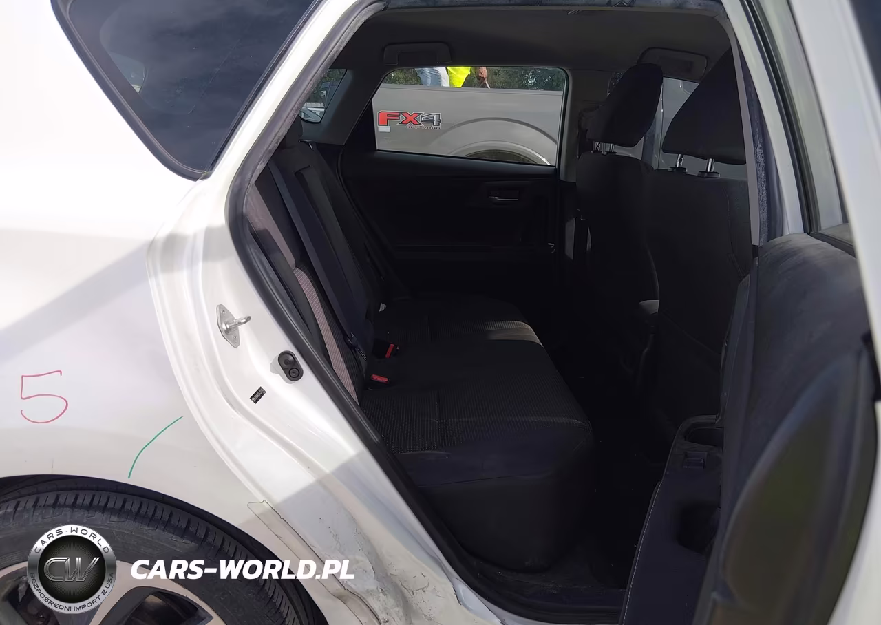 2018 Toyota Corolla Im VIN:JTNKARJE4JJ571907 - 8
