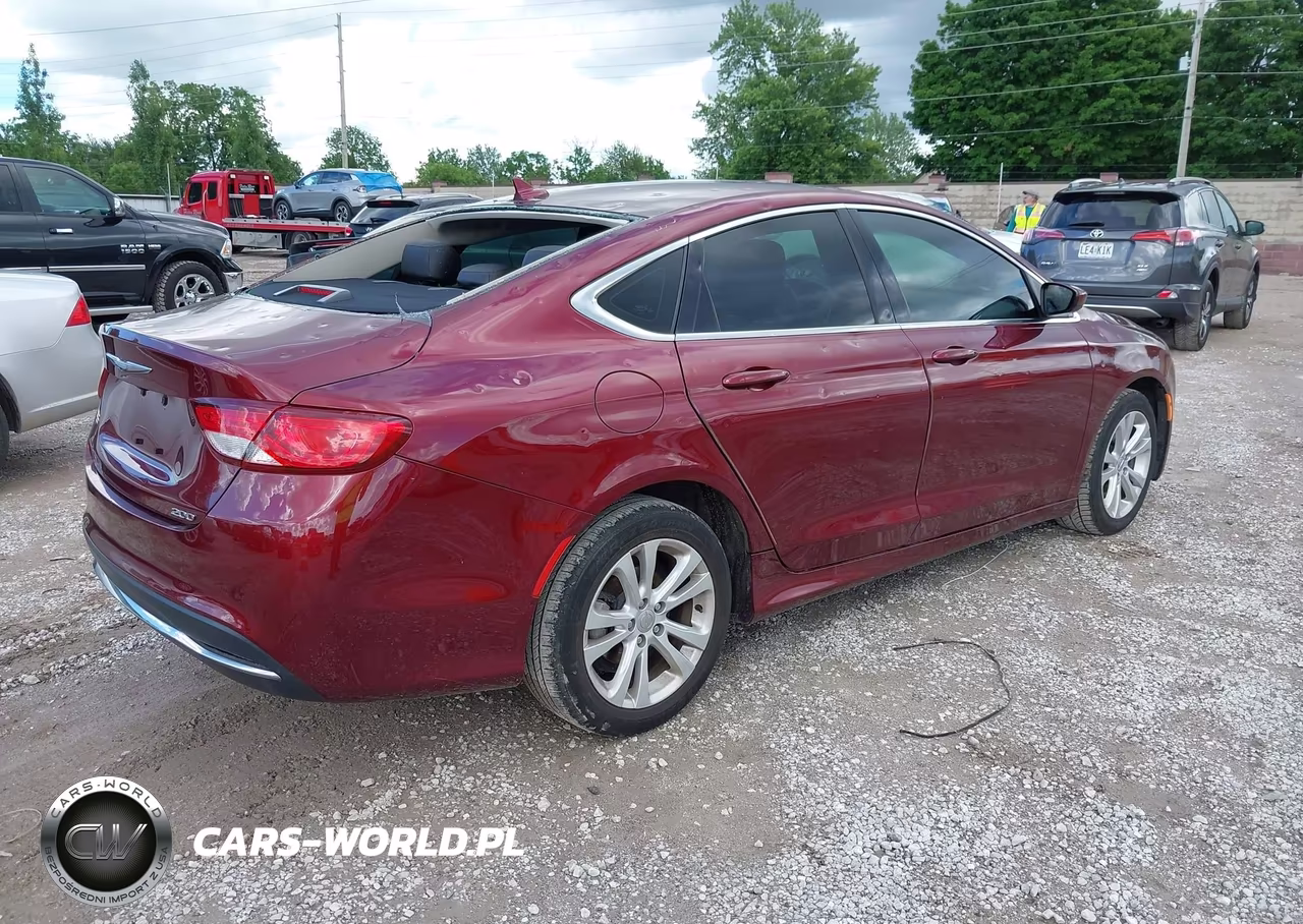 2016 Chrysler 200 Limited VIN:1C3CCCAB0GN129167 - 4