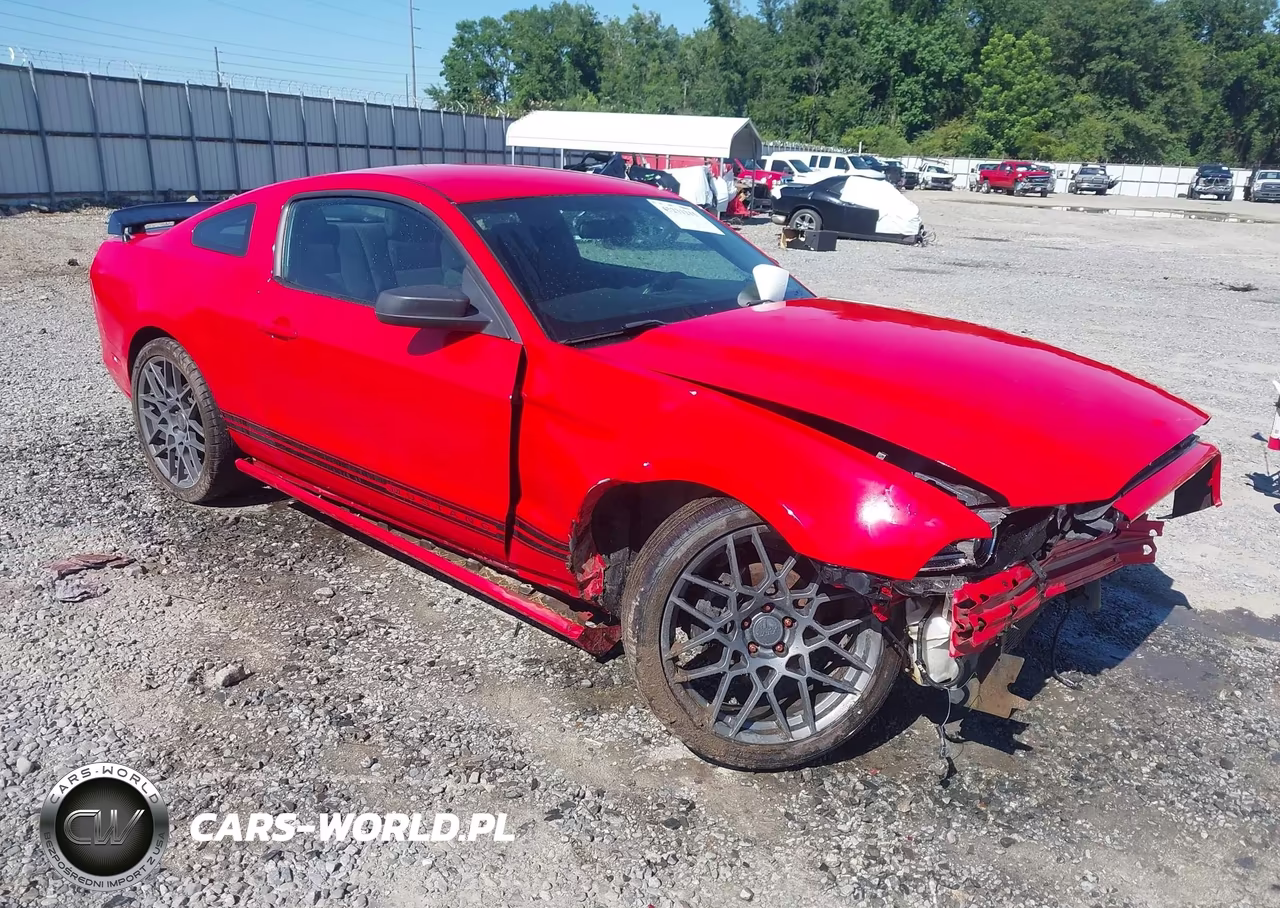 2014 Ford Mustang V6 – zdjęcie 1 z 16
