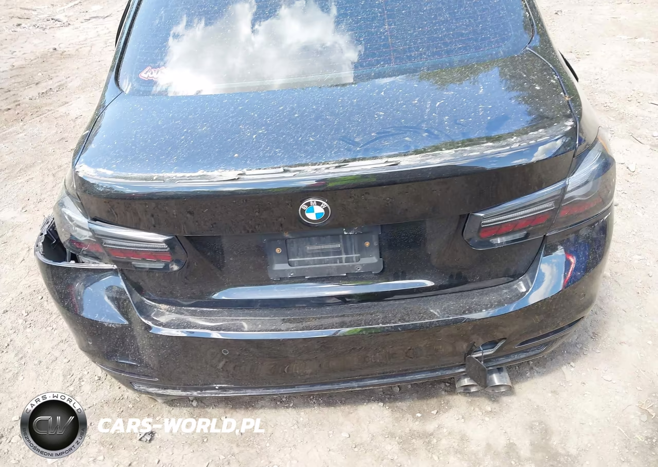 2018 BMW 330I xDrive VIN:WBA8D9G5XJNU67702 - 16