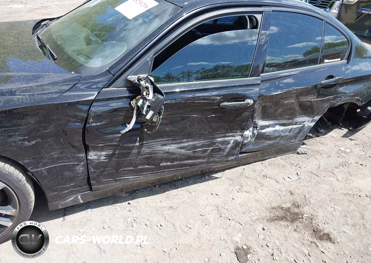 2018 BMW 330I xDrive VIN:WBA8D9G5XJNU67702 - 6