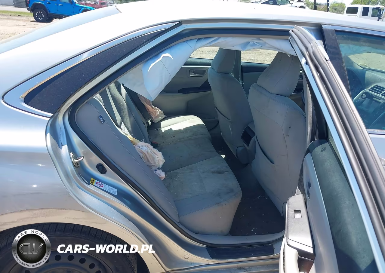 2017 Toyota Camry Le VIN:4T1BF1FK3HU393997 - 8